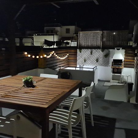 Different House Holidays Fuzeta Exterior photo